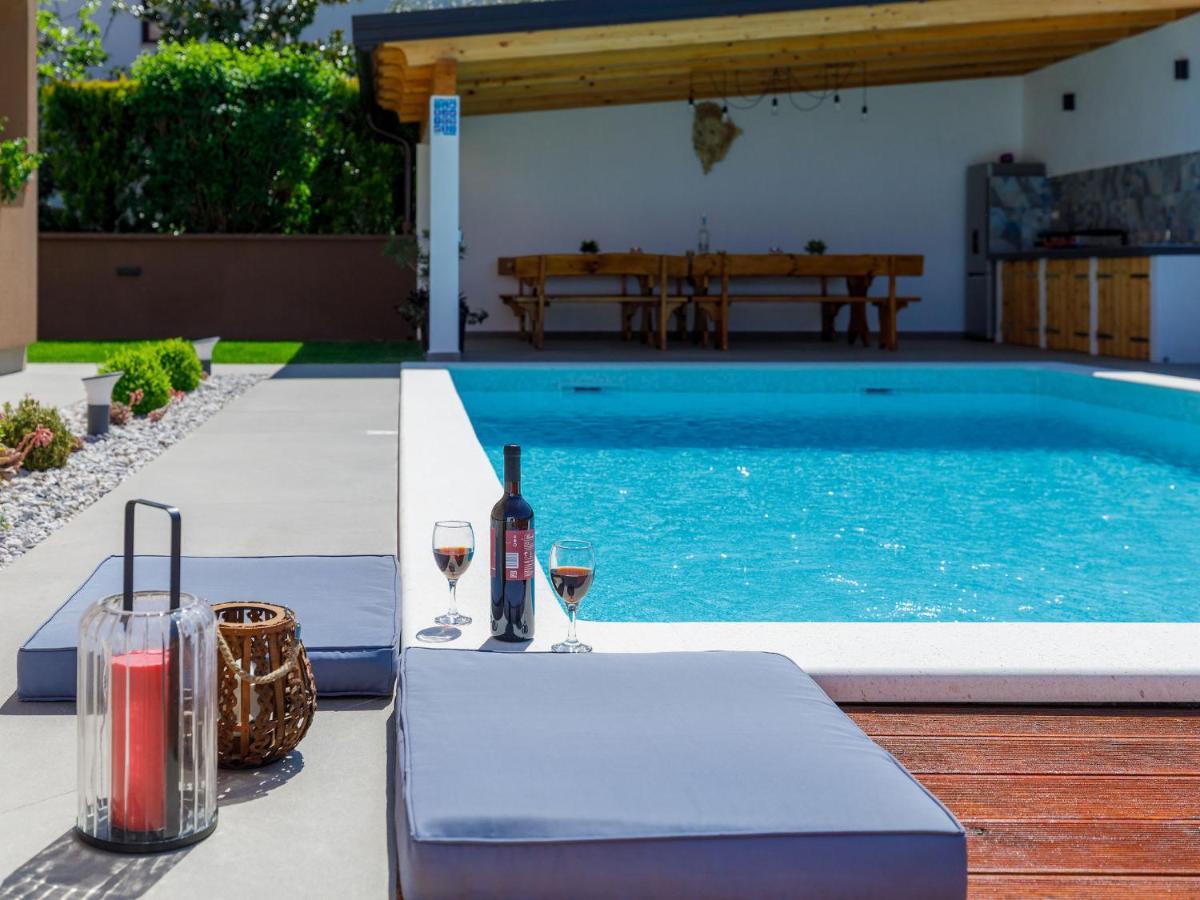 Holiday Home House Eric&Paolo By Interhome Pula Luaran gambar