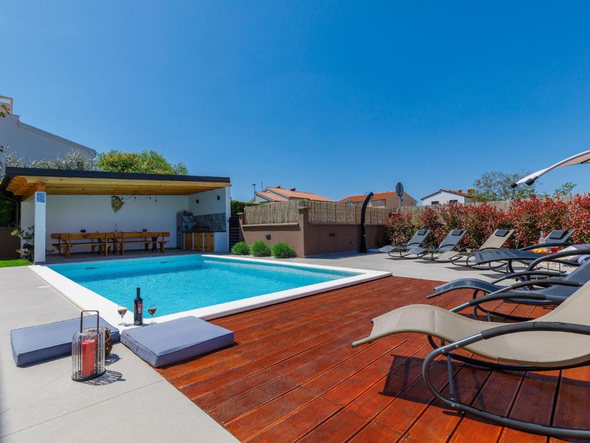 Holiday Home House Eric&Paolo By Interhome Pula Luaran gambar