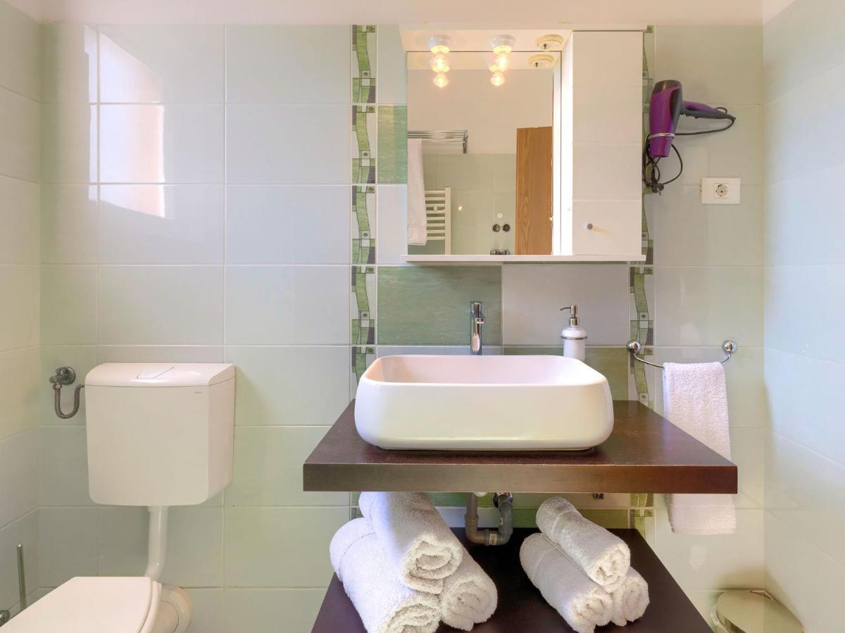 Holiday Home House Eric&Paolo By Interhome Pula Luaran gambar